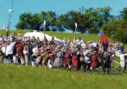Megelevenedik a X. század a Kassai-völgyben: A 907-es Pozsonyi csatára emlékeznek közös íjászattal augusztus hatodikán
